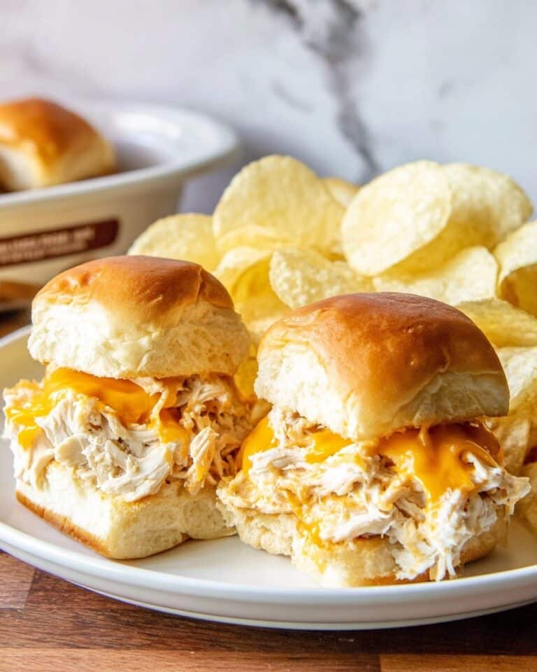 Jalapeno Popper Chicken Sliders Recipe